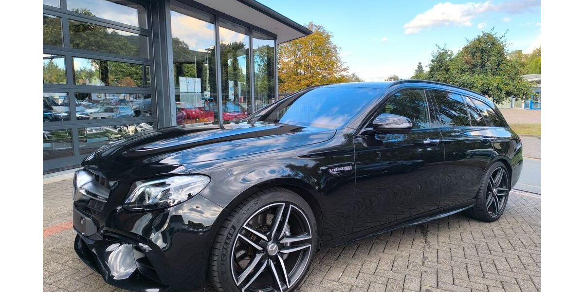 Mercedes-Benz E 63 AMG 47.000 km 54.500 &euro; Lügde 32676
