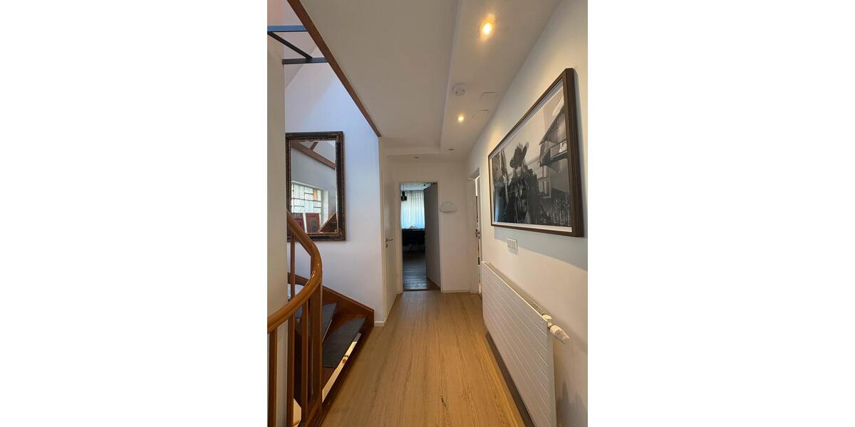 Maisonettenwohnung Frankfurt am Main Sindlingen - 5 Zimmer, 120 m&sup2;, 2.155&euro; | Angebot:25406586