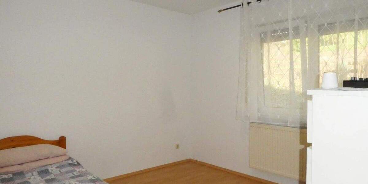 Etagenwohnung Brachttal Hellstein - 5 Zimmer, 136 m&sup2;, 290.000&euro; | Angebot:25704438