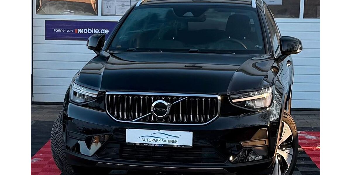 Volvo XC40 28.113 km 26.649 &euro; VÖHRINGEN (LANDKREIS ROTTWEIL BEI STUTTGART) 72189