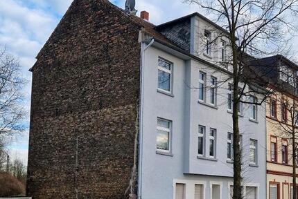 Mehrfamilienhaus, 5 Wohneinheiten mit ein Ladenlokal in Gladbeck