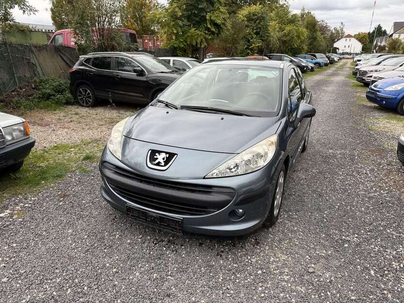 Peugeot 207 125.000 km 1.799 € Mainz Kastel 55252
