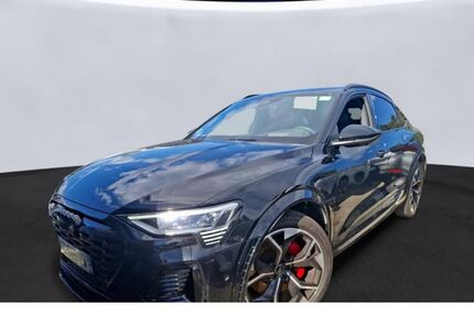 Audi SQ8 e-tron 24.900 km 64.820 &euro; Aachen 52078