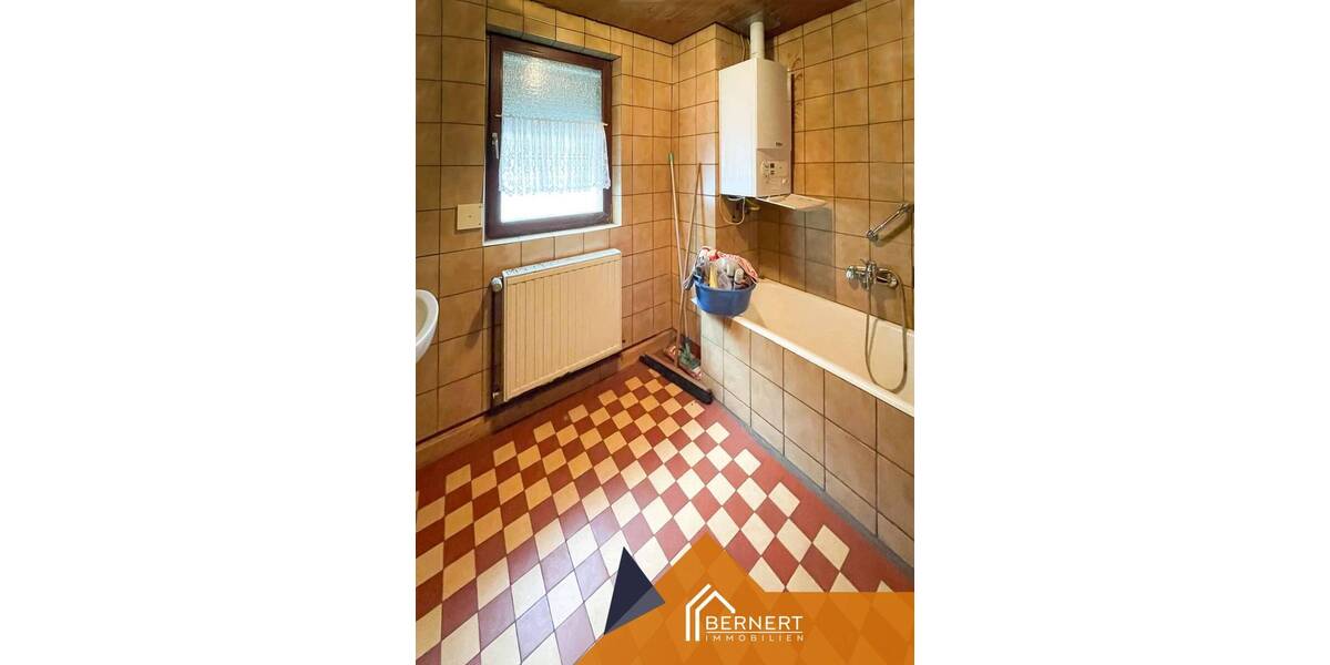 Mehrfamilienhaus, Wohnhaus Altenkunstadt - 1 Zimmer, 530 m&sup2;, 170.000&euro; | Angebot:25689895