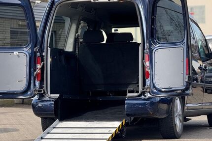 VW Caddy 142.800 km 26.900 &euro; Salzgitter 38259