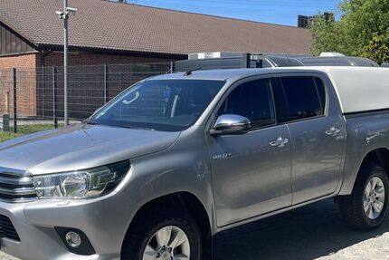 Toyota Hilux 140.000 km 29.750 &euro; Berlin 12681
