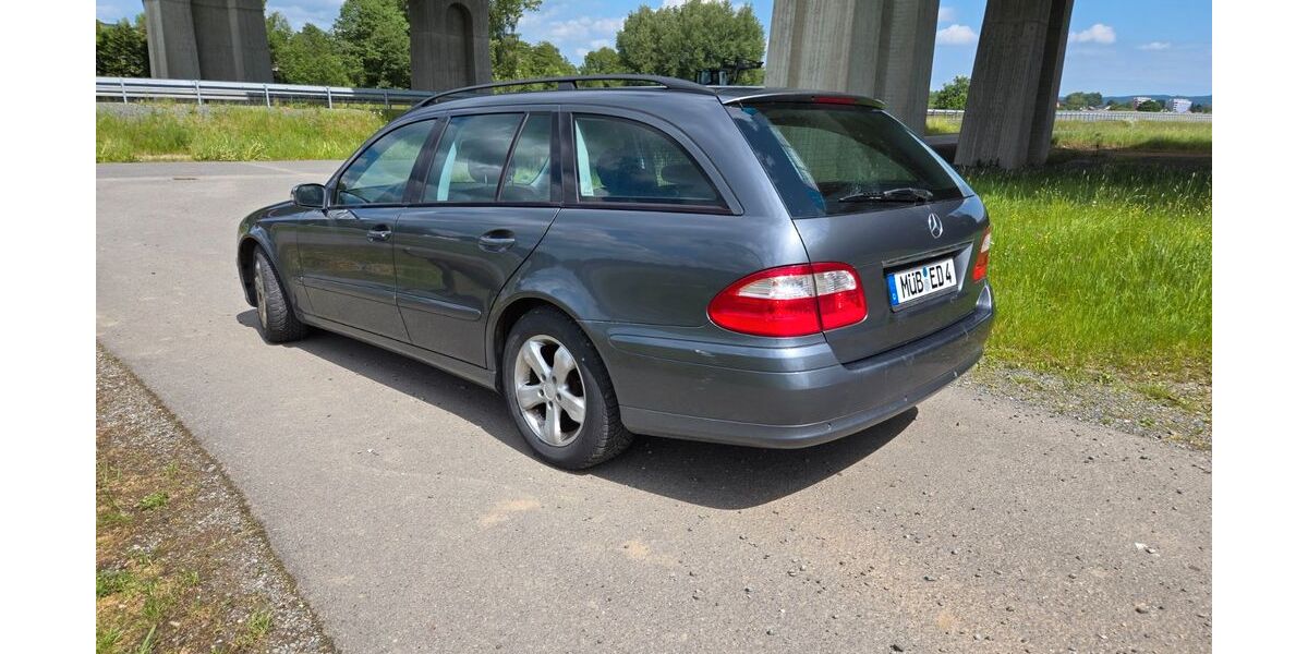 Mercedes-Benz E 350 253.999 km 3.800 &euro; Weißdorf 95237