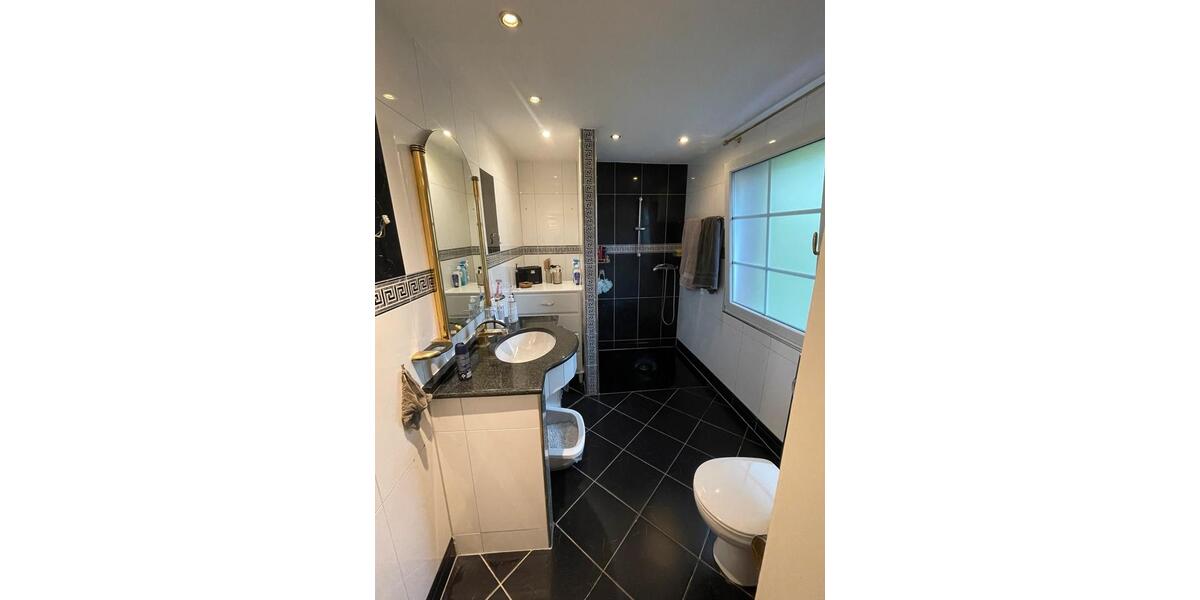 Etagenwohnung Herdecke - 2.5 Zimmer, 85 m&sup2;, 279.000&euro; | Angebot:26286947