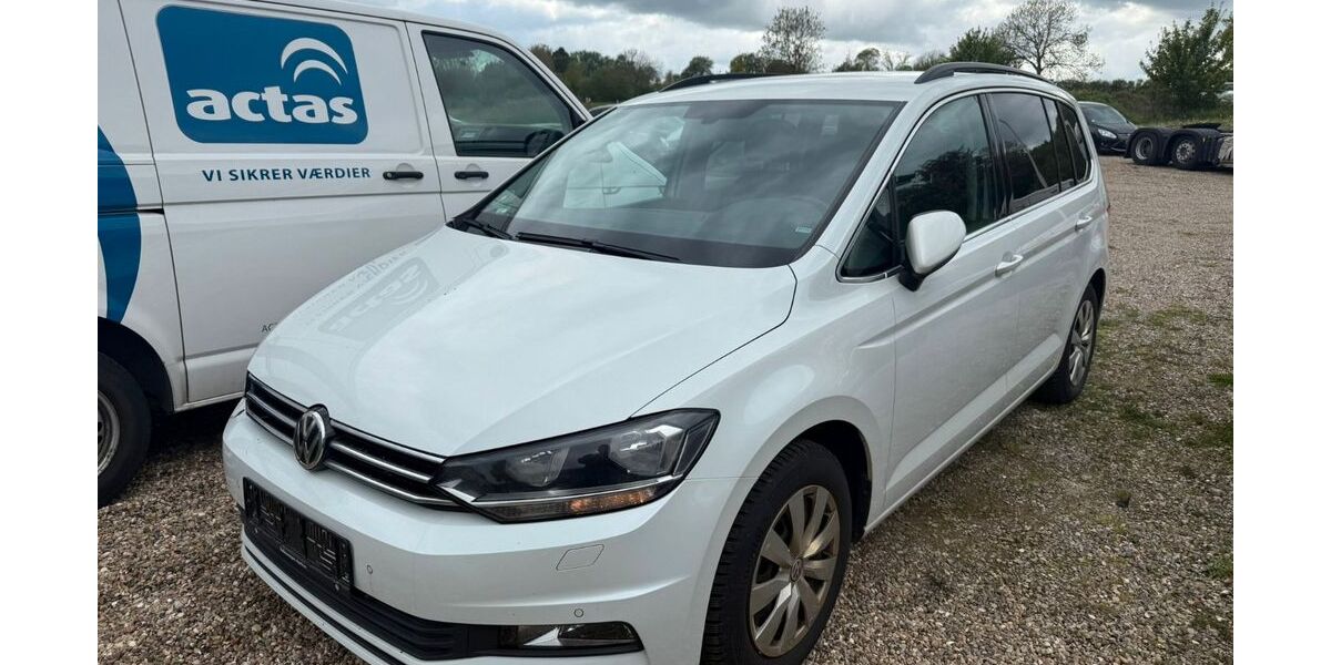 VW Touran 260.000 km 6.999 &euro; Flensburg 24941