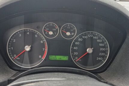 Ford C-Max 102.000 km 3.500 &euro; REUTLINGEN 72805