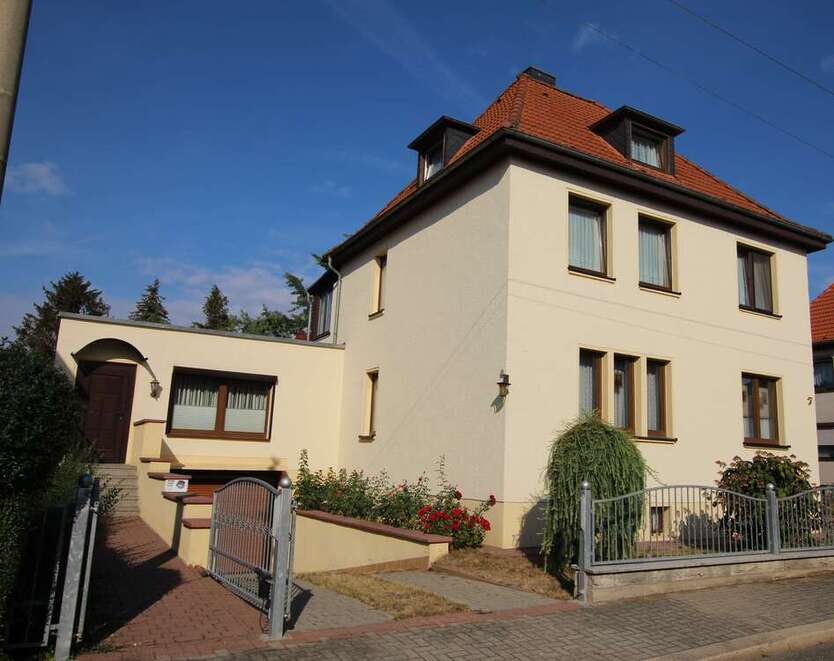 Haus zum Kaufen in Halberstadt 290.000 € 185 m²