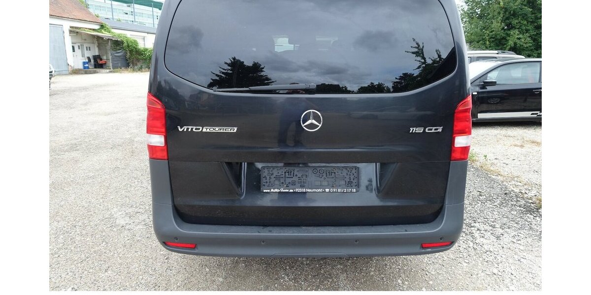 Mercedes-Benz Vito Tourer 119 CDI RWD PRO lang 9-Sitzer voll fah 242.000 km 16.950 &euro; Neumarkt/OPf 92318