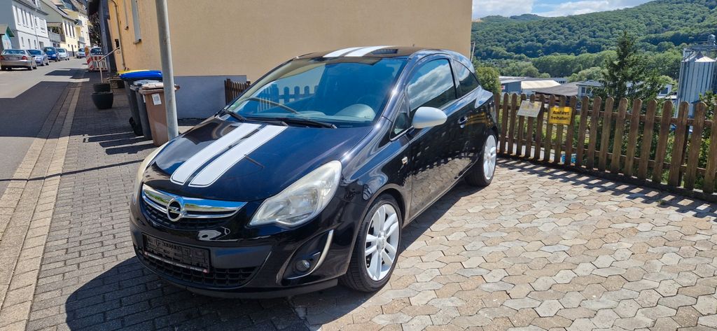 Opel Corsa 173.830 km 1.999 &euro; Kirn 55606