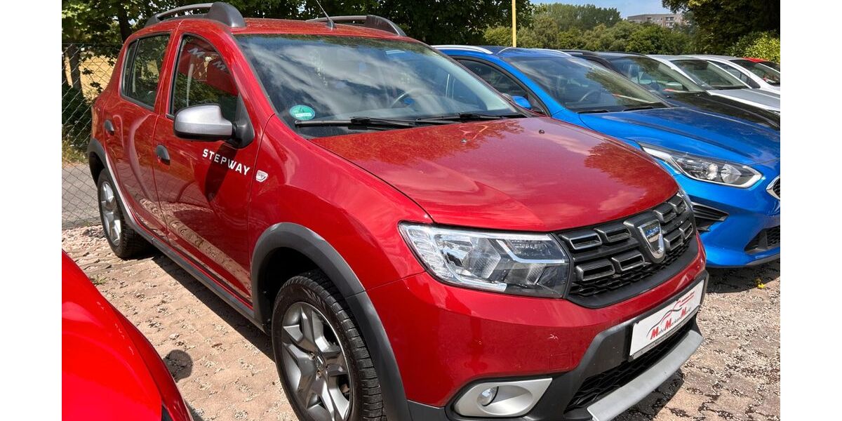 Dacia Sandero 47.100 km 10.480 &euro; Ilmenau 98693