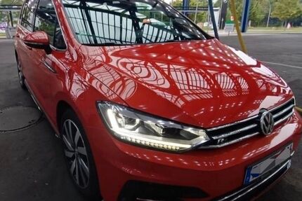 VW Touran 150.000 km 21.600 &euro; Berlin 12683