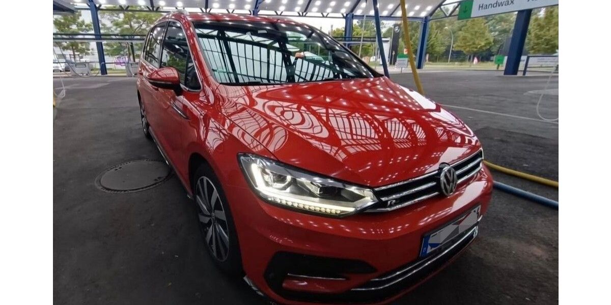 VW Touran 150.000 km 21.600 &euro; Berlin 12683