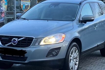 Volvo XC60 273.421 km 7.899 &euro; Prüm 54595