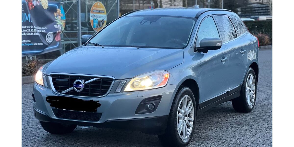 Volvo XC60 273.421 km 7.899 &euro; Prüm 54595