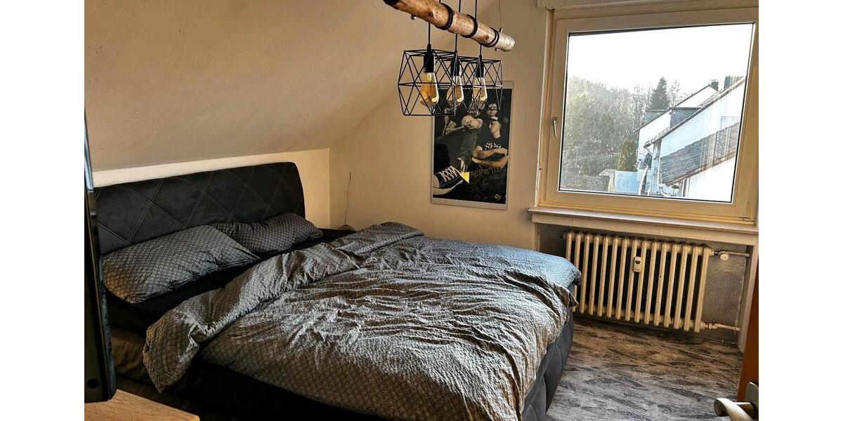 Dachgeschoßwohnung Vlotho - 3 Zimmer, 65 m&sup2;, 670&euro; | Angebot:26396533