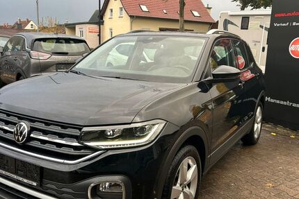VW T-Cross 28.140 km 19.999 &euro; Höxter - Albaxen 37671
