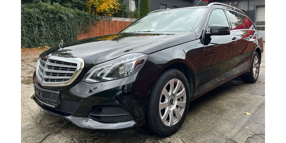 Mercedes-Benz E 220 358.000 km 11.000 &euro; Ramin 17321