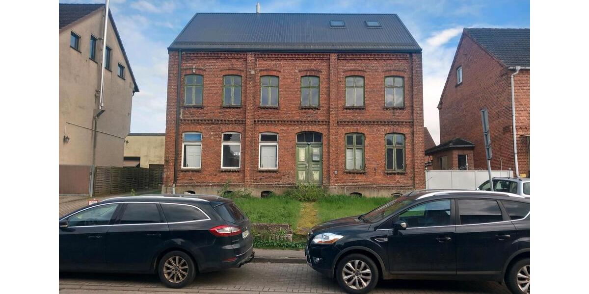 Mehrfamilienhaus, Wohnhaus Grabow - 8 Zimmer, 240 m&sup2;, 82.000&euro; | Angebot:26073981