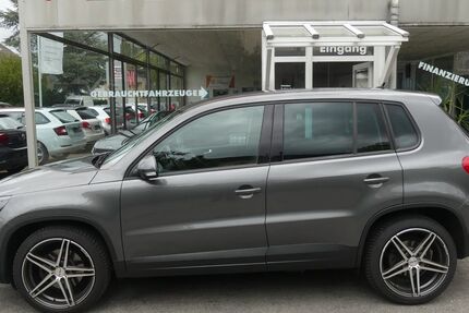 VW Tiguan 141.070 km 10.990 &euro; Osnabrück 49084