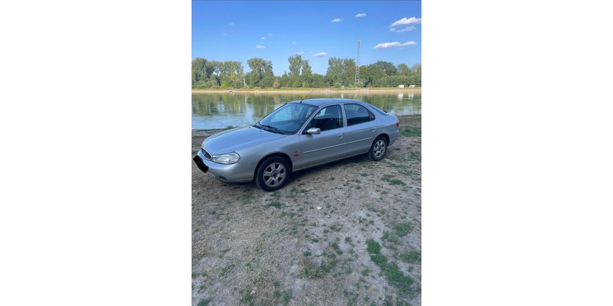Ford Mondeo 141.900 km 2.500 &euro; Leimersheim 76774