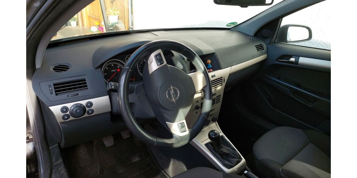 Opel Astra 302.000 km 2.200 &euro; Sontheim 87776