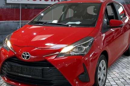 Toyota Yaris 36.325 km 13.490 &euro; München 80807