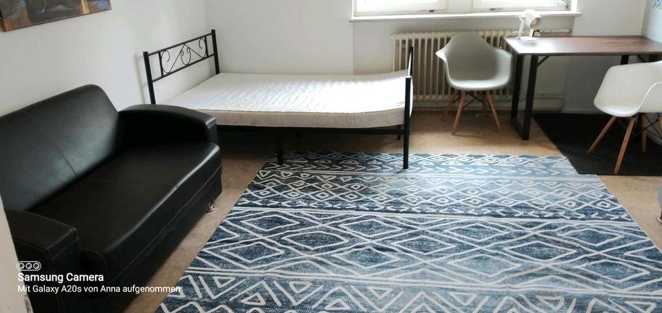 Etagenwohnung Dahn - 1 Zimmer, 35 m&sup2;, 300&euro; | Angebot:26399622