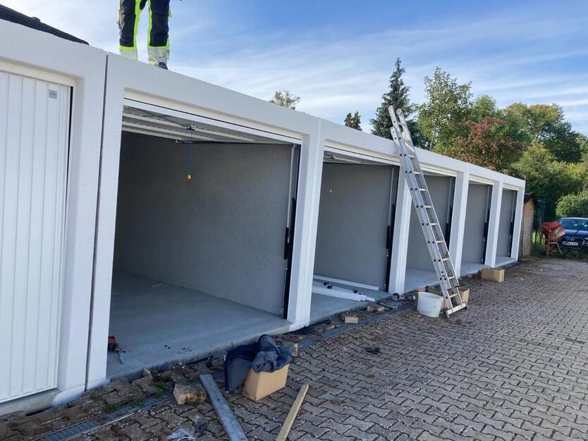 Neue Garage zu vermieten