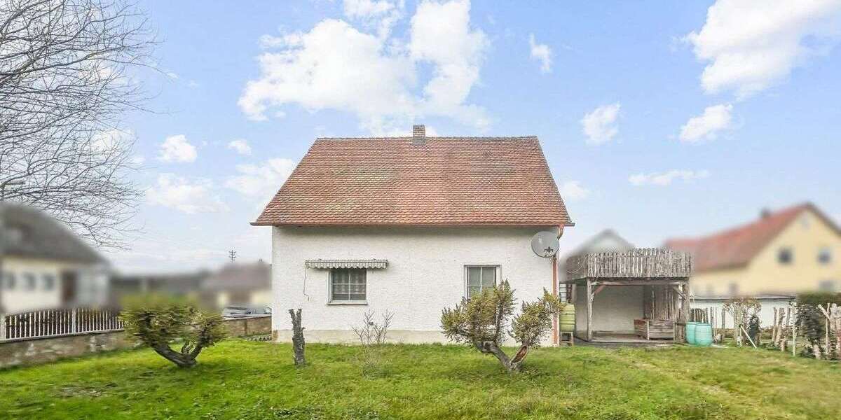 Einfamilienhaus Vilseck - 6 Zimmer, 116 m&sup2;, 125.000&euro; | Angebot:24155325