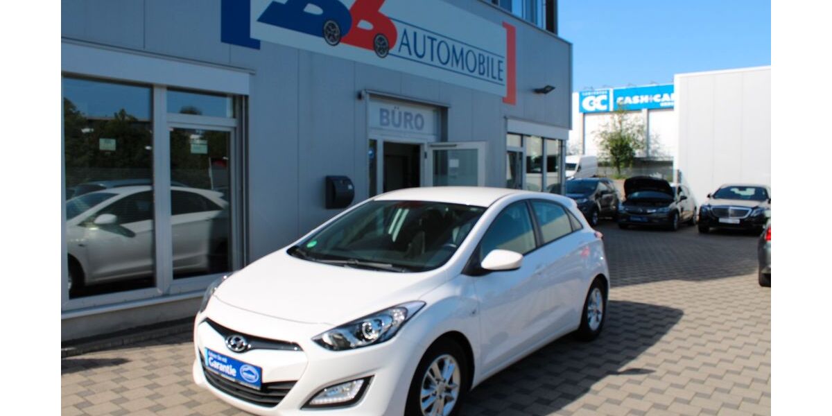 Hyundai i30 68.480 km 8.888 &euro; Kaiserslautern 67657