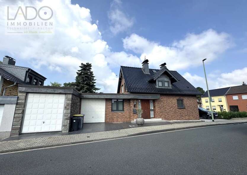 Haus zum Mieten in Inden Lucherberg 1.400 € 105 m²