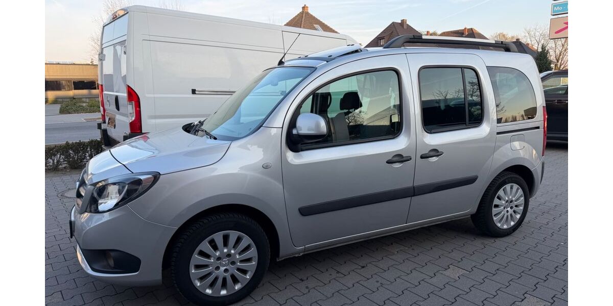 Mercedes-Benz Citan 109.000 km 12.500 &euro; Rheda-Wiedenbrück 33378