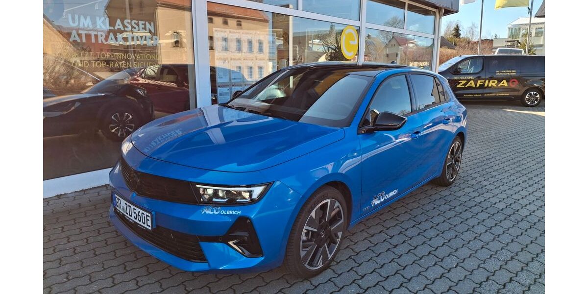 Opel Astra 9.300 km 25.657 &euro; Großschönau 02779