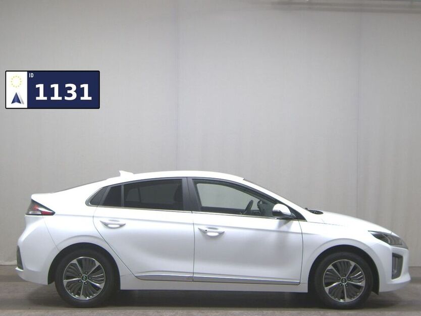 IONIQ