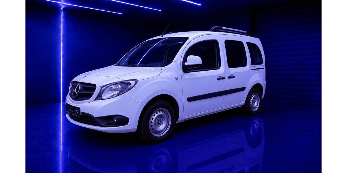 Mercedes-Benz Citan 187.000 km 7.140 &euro; Essen 45141