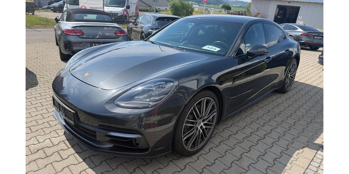 Porsche Panamera 120.000 km 59.450 &euro; Heroldstatt 72535