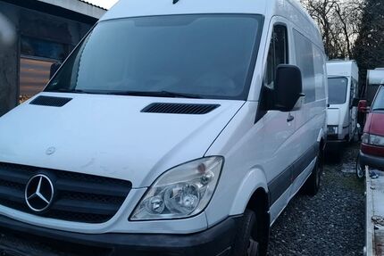 Mercedes-Benz Sprinter 79.978 km 9.990 &euro; Frankfurt am Main 65929