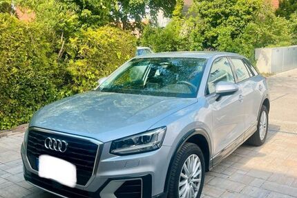 Audi Q2 77.000 km 16.999 &euro; Garching 85748