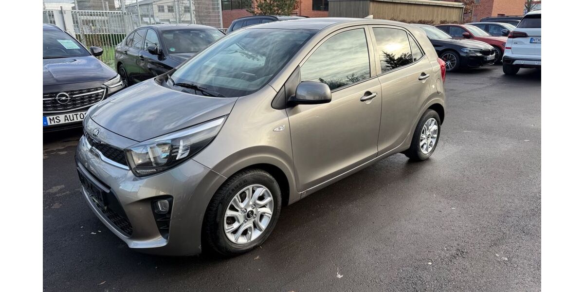 Kia Picanto 89.000 km 6.990 &euro; München 81243