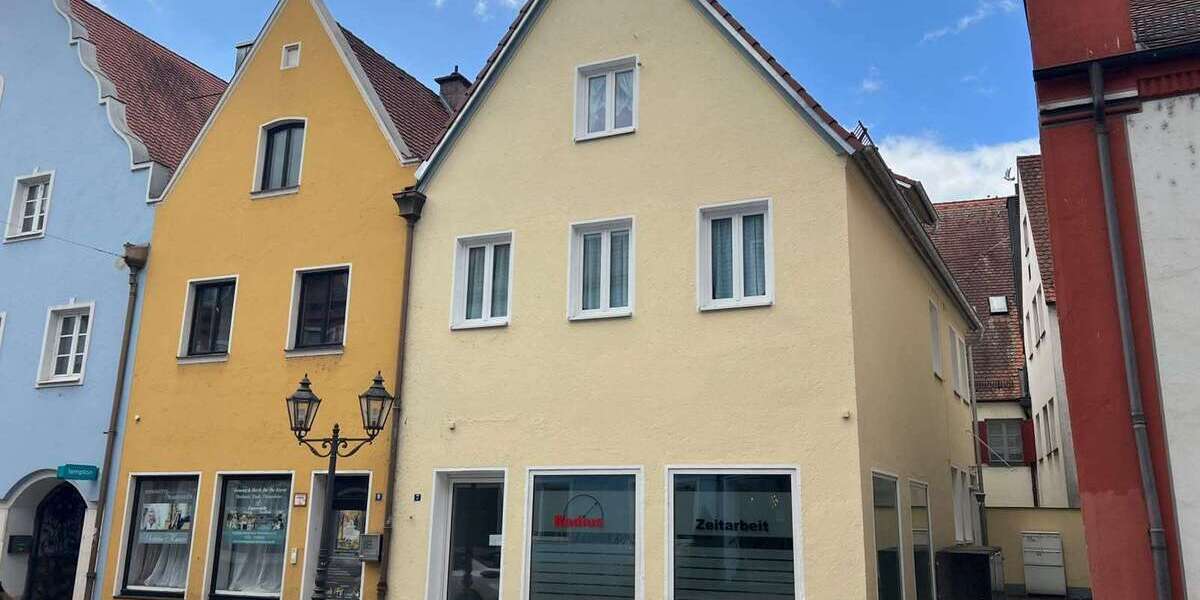 Einfamilienhaus Donauwörth - 8 Zimmer, 253 m&sup2;, 690.000&euro; | Angebot:27108523