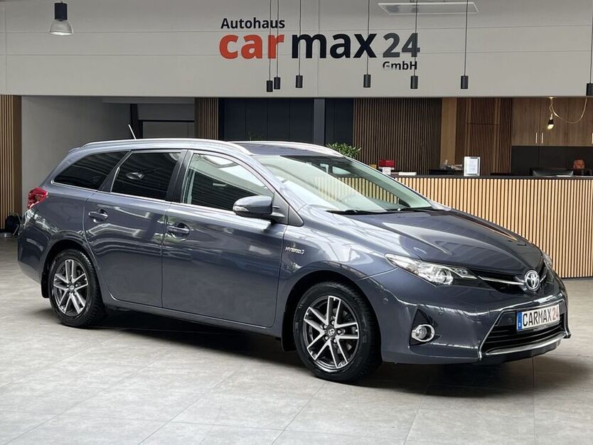 Auris