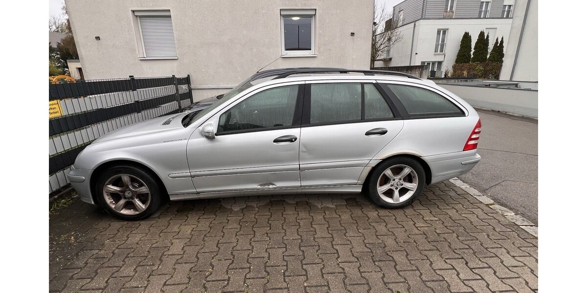 Mercedes-Benz C 220 355.940 km 2.000 &euro; Augsburg 86150