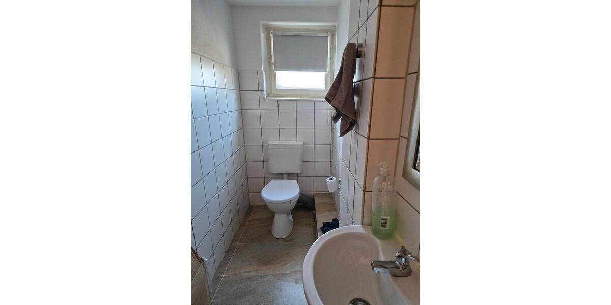 Terrassenwohnung Bonn Hardtberg - 4 Zimmer, 120 m&sup2;, 1.400&euro; | Angebot:25900210