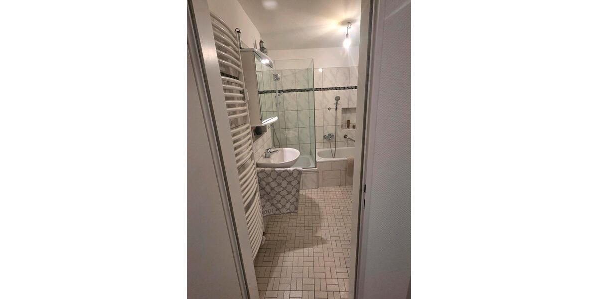 Erdgeschoßwohnung Stuttgart Bopser - 2 Zimmer, 75 m&sup2;, 1.380&euro; | Angebot:24956053