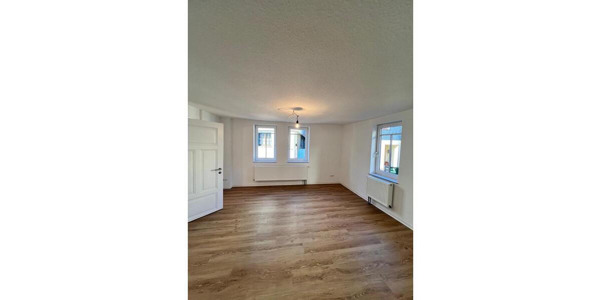 Erdgeschoßwohnung Steinau an der Straße - 2.5 Zimmer, 66 m&sup2;, 623&euro; | Angebot:25290216