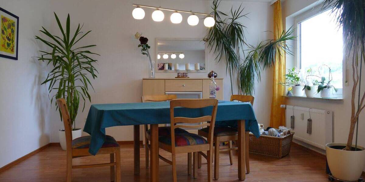 Etagenwohnung Neuenrade - 4 Zimmer, 111 m&sup2;, 165.600&euro; | Angebot:26556785